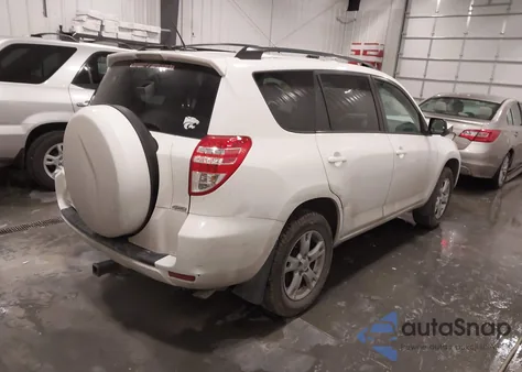 2011 Toyota Rav4 z USA, uszkodzony, nr VIN 2T3BF4DV7BW120915